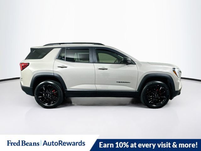 Used 2026 GMC Terrain Elevation w/ Elevation Premium Package AWD/4WD image 10