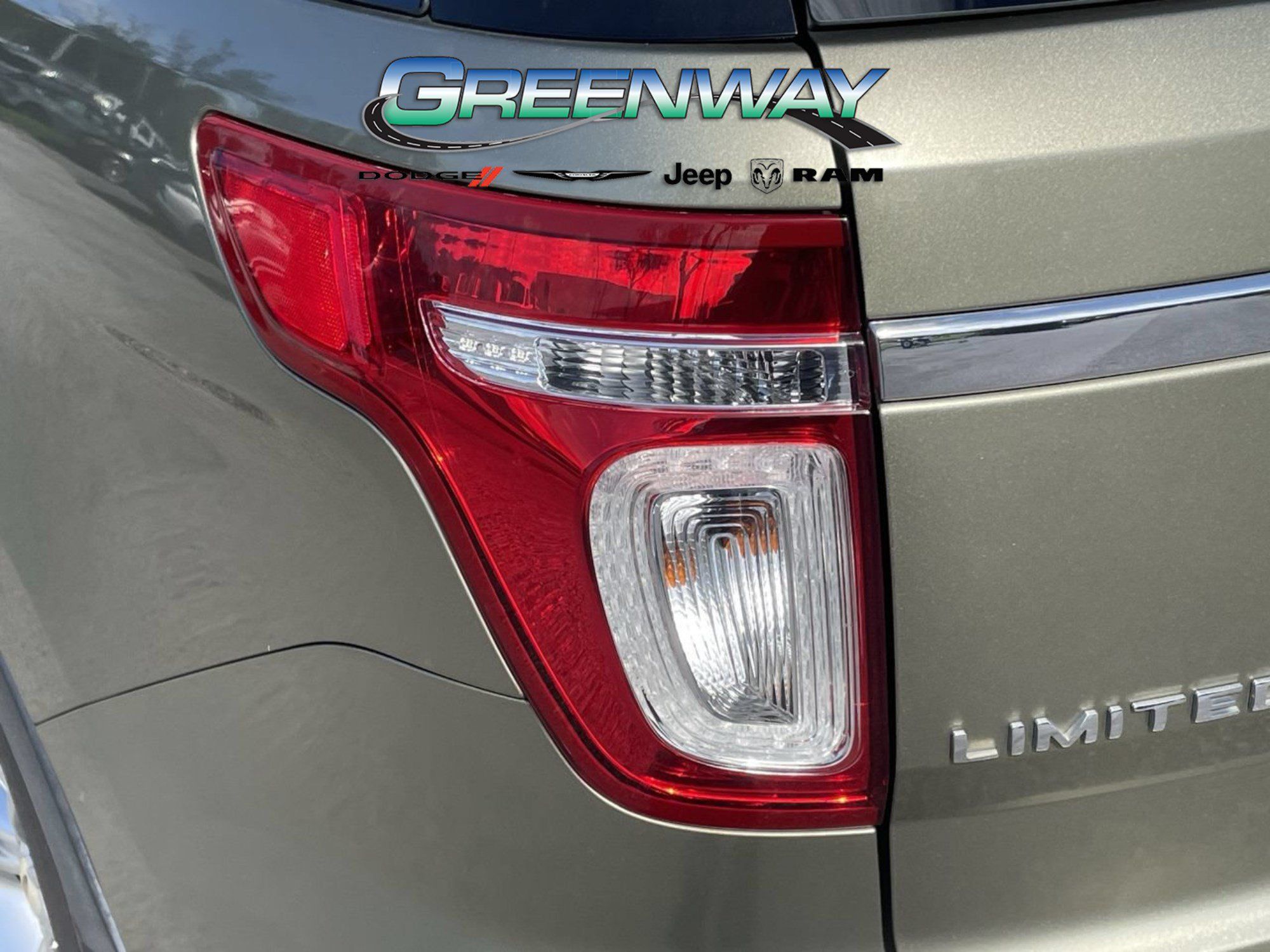 Used 2013 Ford Explorer Limited FWD image 7