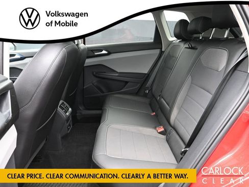 Used 2023 Volkswagen Taos SE image 12