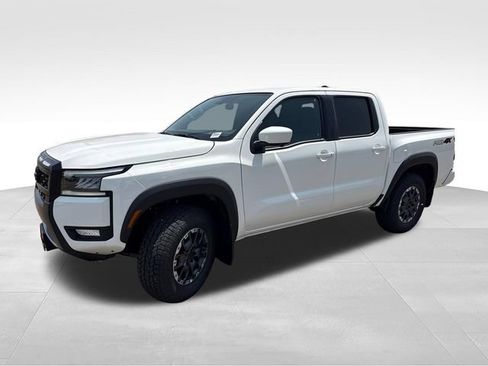 New 2026 Nissan Frontier PRO-4X w/ Pro Premium Package AWD/4WD image 3