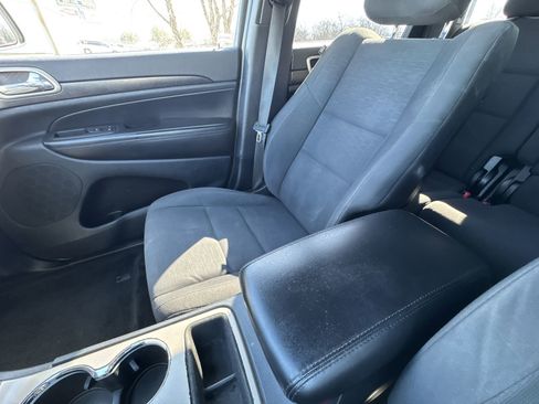 Used 2014 Jeep Grand Cherokee Laredo w/ Quick Order Package 23E image 20