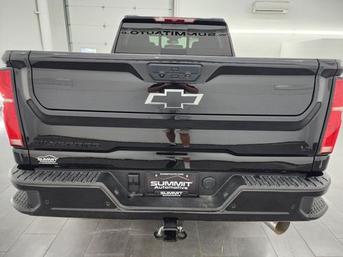 Used 2025 Chevrolet Silverado 2500 LT w/ Trail Boss Package AWD/4WD image 30