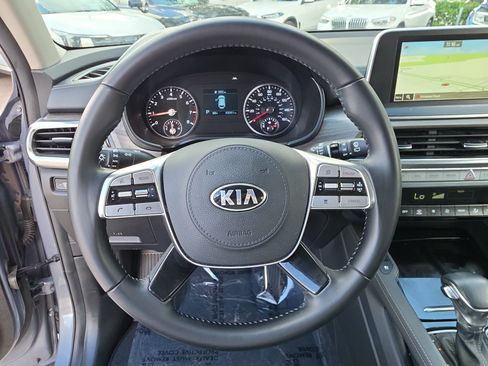 Certified 2021 Kia Telluride EX w/ EX Premium Package FWD image 31