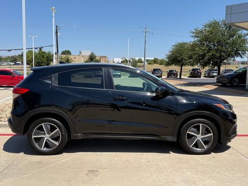 Used 2022 Honda HR-V EX image 7