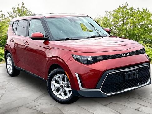 Certified 2023 Kia Soul LX w/ Option Group 015 image 10