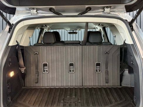 Certified 2021 Subaru Ascent Limited w/ Popular Package #2A image 9