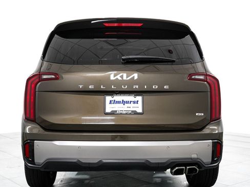 Used 2025 Kia Telluride S AWD/4WD image 6