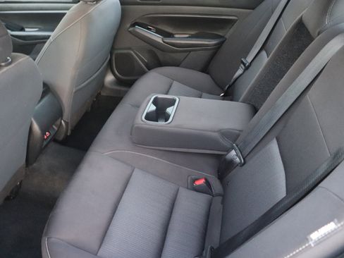 Used 2023 Nissan Altima 2.5 SV image 22