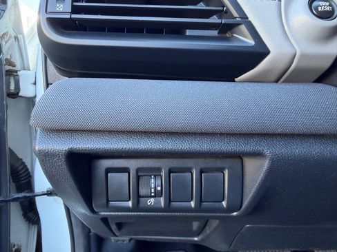 Used 2023 Subaru Outback Premium w/ Popular Package #1 image 13