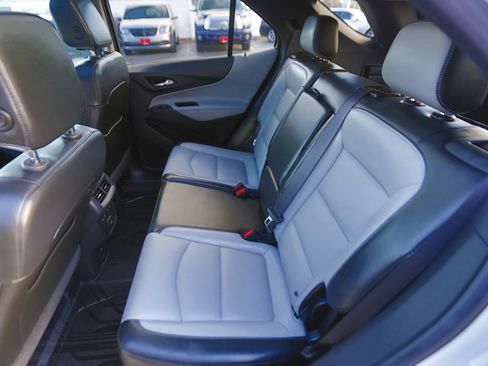 Used 2021 Chevrolet Equinox Premier image 11