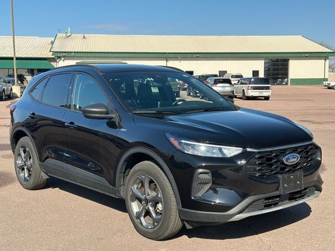 Used 2025 Ford Escape ST-Line AWD/4WD image 7