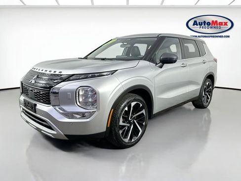 Used 2022 Mitsubishi Outlander SE AWD/4WD image 5