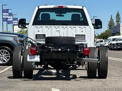 New 2026 Ford F550 4x4 Regular Cab Super Duty image 5
