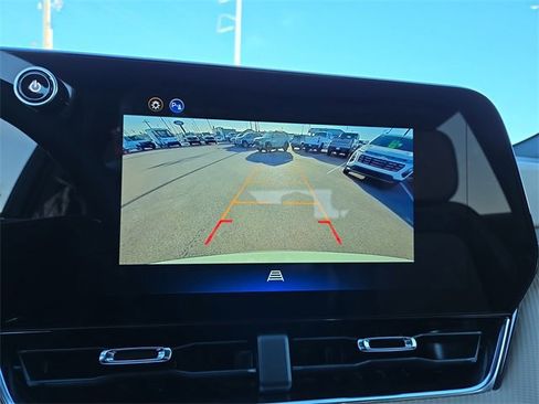 New 2026 Chevrolet Equinox ACTIV image 24