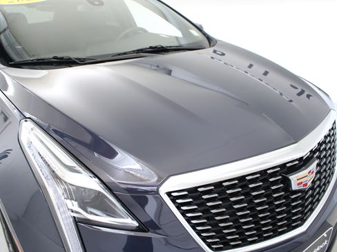 Used 2025 Cadillac XT5 Luxury AWD/4WD image 12