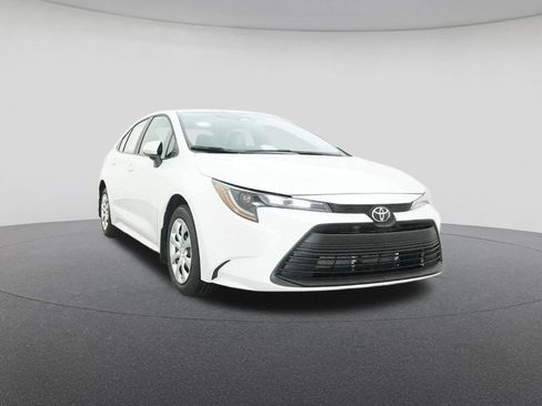 New 2026 Toyota Corolla LE image 30