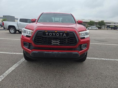 Used 2019 Toyota Tacoma SR w/ SR Convenience Package RWD image 3