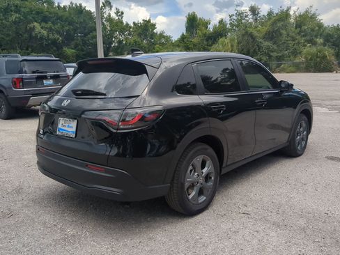 New 2026 Honda HR-V LX image 6
