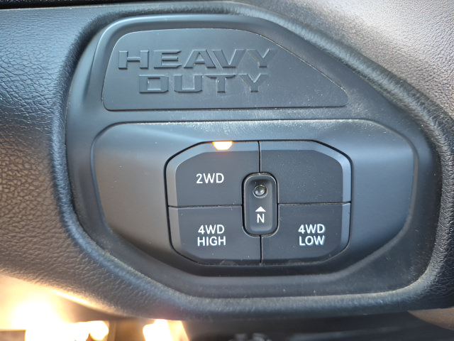Used 2025 RAM 5500 Tradesman w/ Chrome Appearance Group AWD/4WD image 13