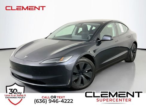 Used 2024 Tesla Model 3 Standard Range RWD image 1