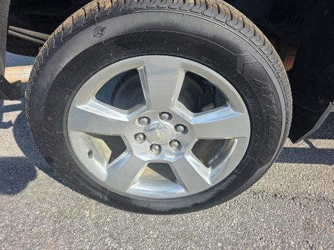 Used 2018 Chevrolet Silverado 1500 LT w/ All Star Edition image 10