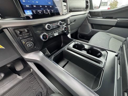 Used 2025 Ford F150 XLT w/ Equipment Group 301A Standard image 28