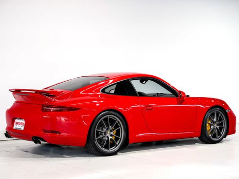 Used 2013 Porsche 911 Carrera S image 4