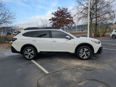 Used 2021 Subaru Outback Limited w/ Popular Package #2 image 4