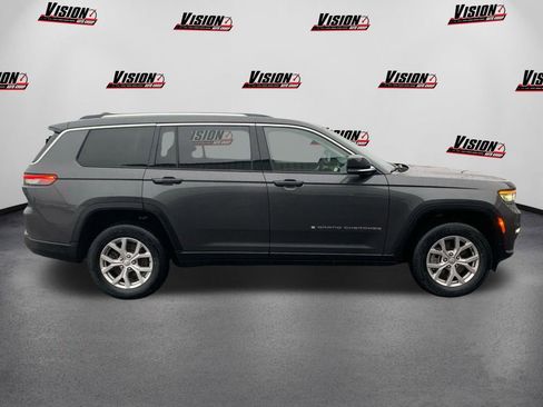 Used 2022 Jeep Grand Cherokee L Limited image 4