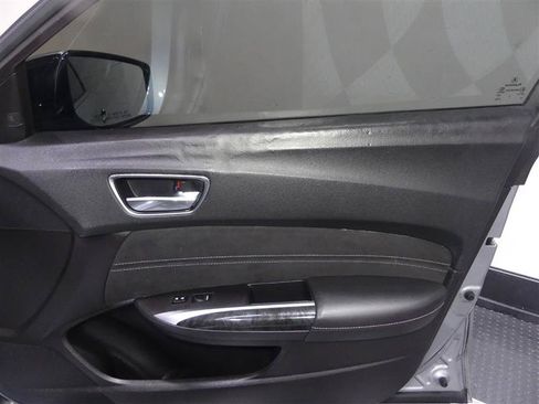 Used 2018 Acura TLX V6 w/ Technology Package FWD image 15