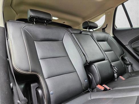Used 2019 GMC Terrain Denali w/ Advanced Safety Package FWD image 19