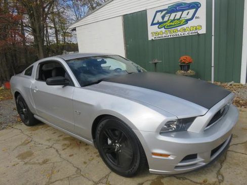 Used 2014 Ford Mustang Coupe image 1