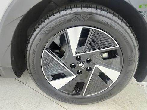 Used 2025 Hyundai Ioniq 5 SE RWD image 74