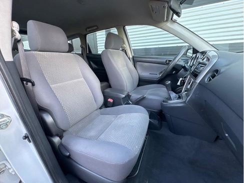 Used 2005 Toyota Matrix image 19