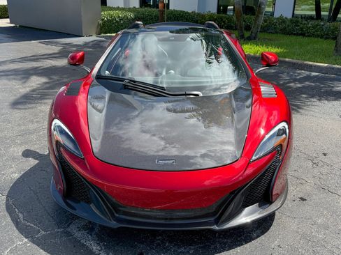 Used 2015 McLaren 650S Spider RWD image 6