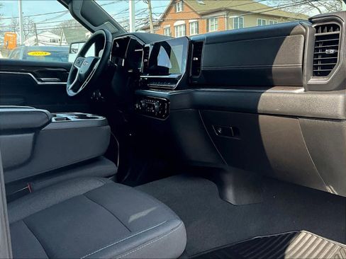 Used 2023 Chevrolet Silverado 1500 LT image 14