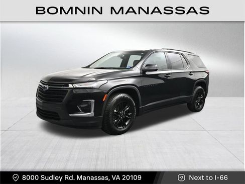 Used 2022 Chevrolet Traverse LS w/ Midnight/Sport Edition FWD image 1