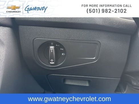 Used 2018 Volkswagen Tiguan SE AWD/4WD image 19