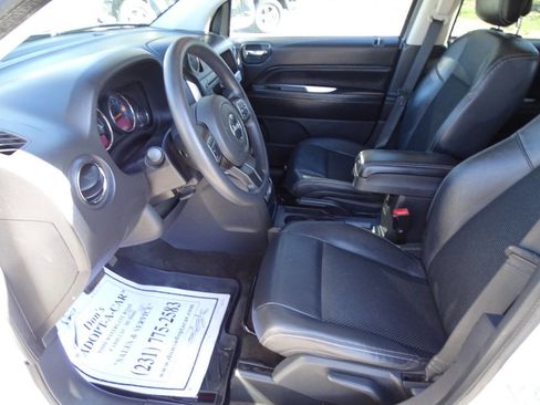 Used 2014 Jeep Compass 4WD image 10