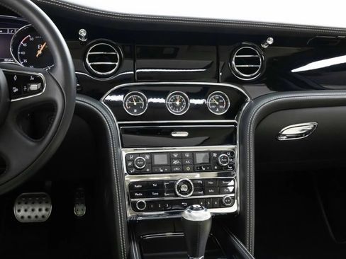 Used 2014 Bentley Mulsanne RWD image 16