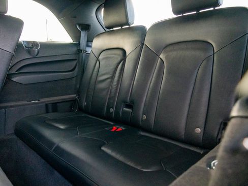 Used 2012 Audi Q7 3.0T S line Prestige image 25