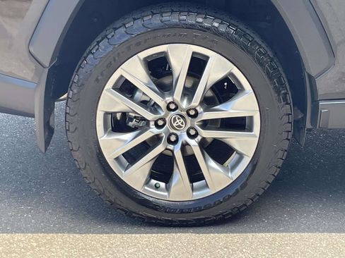 Used 2025 Toyota RAV4 XLE Premium w/ Weather Package FWD image 7