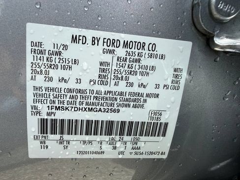 Used 2021 Ford Explorer XLT w/ Equipment Group 202A RWD image 26