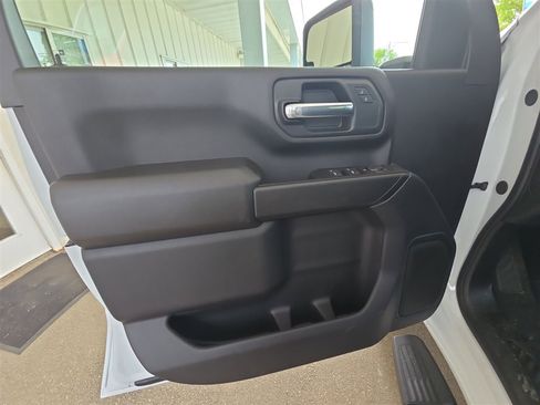 New 2025 Chevrolet Silverado 2500 Custom w/ Custom Convenience Package image 20