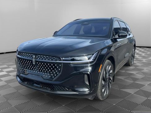 Used 2024 Lincoln Nautilus Reserve w/ Equipment Group 203A image 3