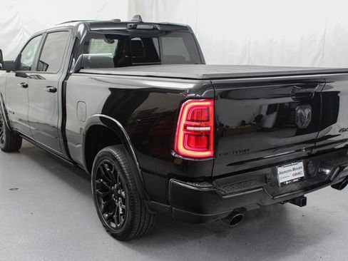 Used 2025 RAM 1500 Limited AWD/4WD image 7
