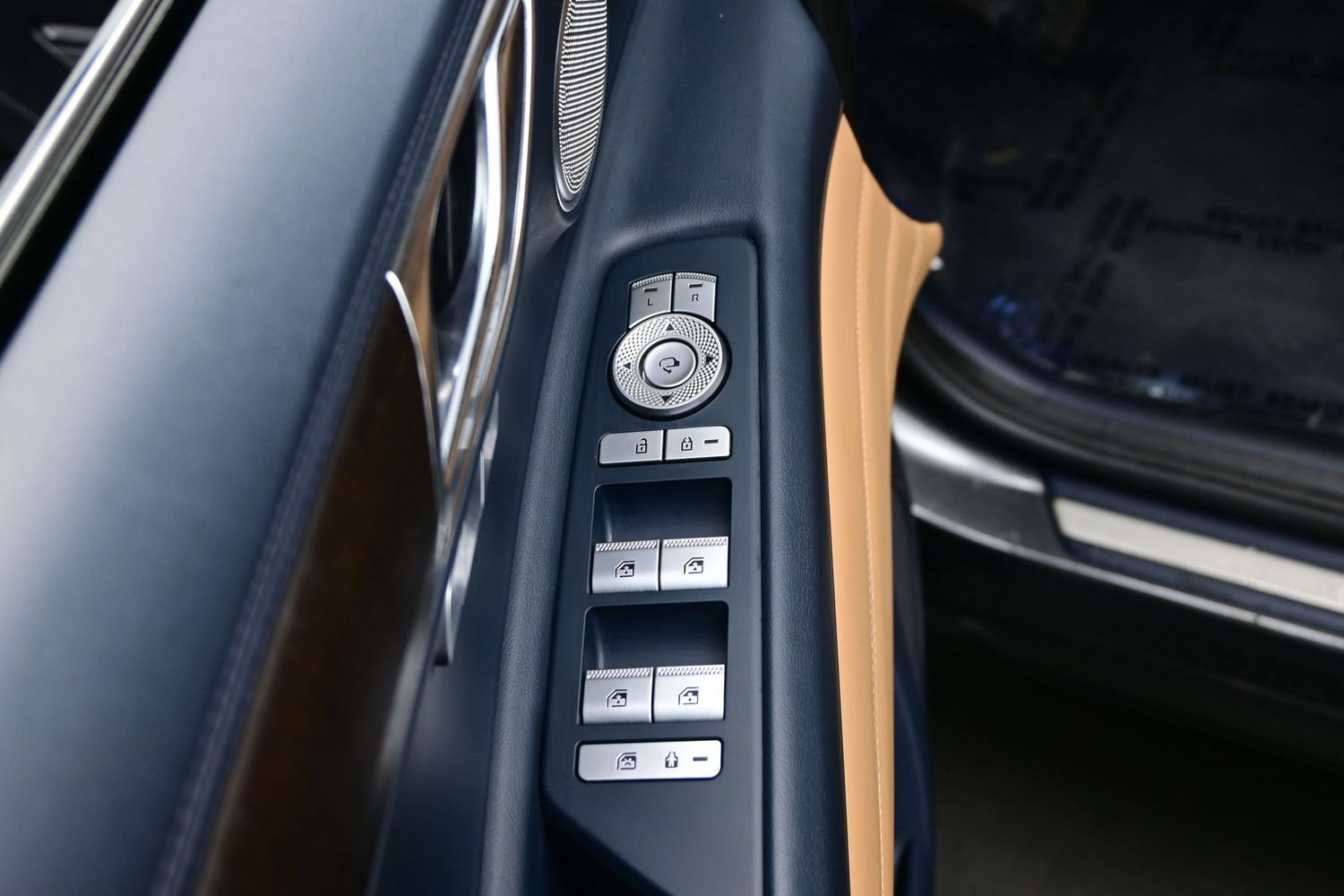 Used 2023 Genesis GV80 3.5T Advanced + AWD/4WD image 10