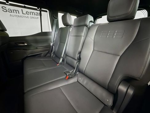 Used 2024 Lexus GX 550 image 26
