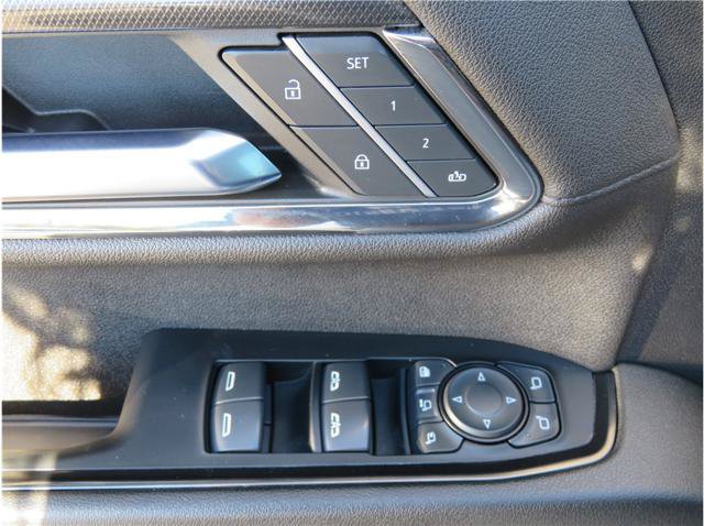 Used 2024 GMC Sierra 2500 AT4 w/ AT4 Premium Plus Package AWD/4WD image 14