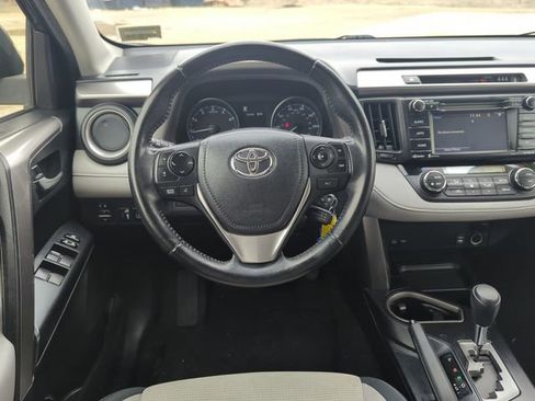 Used 2017 Toyota RAV4 XLE w/ Plus Special Value Package AWD/4WD image 13